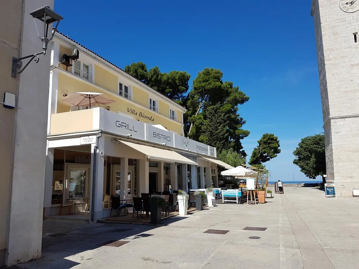 Rio B&B, 5 Stars Superior Room, Near The Sea And Park Novigrad  Bed & Breakfast